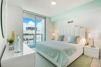 Image de Beachy 2 bedroom with parking