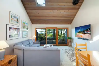 Image de Beachfront 2 bedroom condo, Glen Arbor