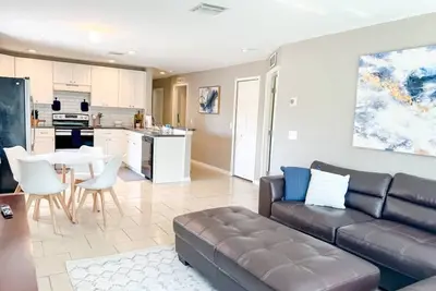 Image de Contemporary 3 Bedroom Home in Dade City
