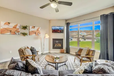 Image de 3br Modern Haven, Work, Play & Relax