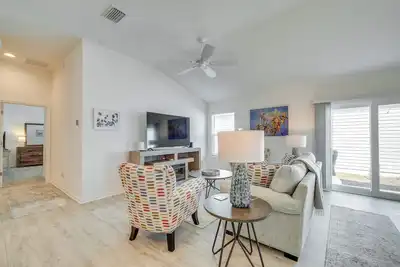 Image de Pool Access, Patio & Grill: Sunny Florida Escape!