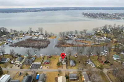 Image de Lake Wawasee Family Friendly Cottage