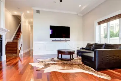 Image de Luxury 1b/1b Apartment by Hudson – 10 mins to Nyc