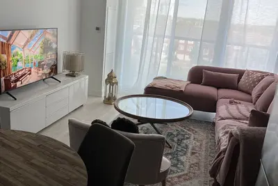 Image de Quiet area by 407 toll Yonge