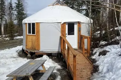 Image de Fully-furnished Willow Yurt 2 🌲 at Ak Dogstead