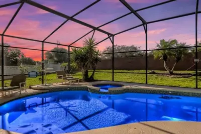 Image de The Marvel Mansion 5br Pool Home Next To Disney World