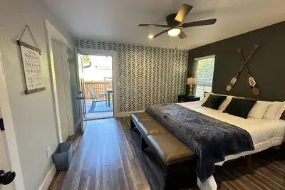 Image de Cozy lake home Arcade Dog friendly Pool1 minute walk Lake 4 minutes drive