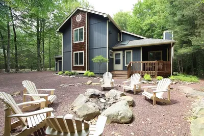 Image de Heart of Lake Naomi & Poconos - 3br/2. 5ba