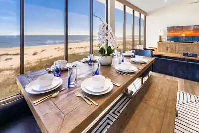 Image de Worth The Wait - Stunning Beach Front 3 Bedroom 3 Bath Home, St. George Island East End