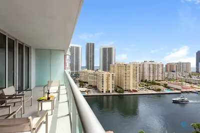 Image de 2br Infinite View Balcony - Gym & Pool