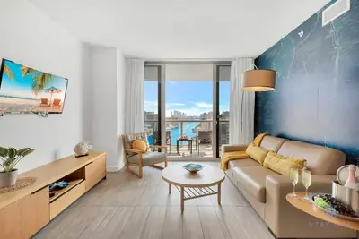 Image de 7 Infinite View |Balcony| Gym + Amazing Pool