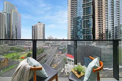 Image de A Stylish & Comfy 2br Apt, City Views in Southbank