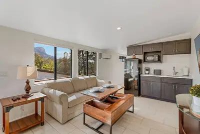 Image de Moongazer’s Inn • Red Rock Views! 1 mi. to Uptown