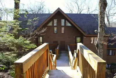 Image de Walking Distance to Ski Slopes! Cozy Condo that sleeps 4!