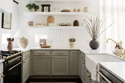 Image de Designer 3 bed 2. 5 bath spacious cottage-style home in South Austin