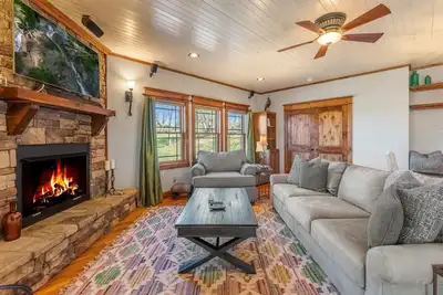 Image de Blue Ridge Cottage - Downtown