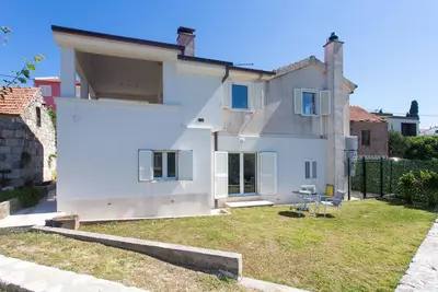 Image de Appartement confortable Ă Podgrade avec.