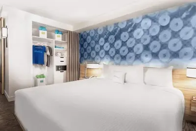 Image de Queen Room at a 4⭐️ Hotel