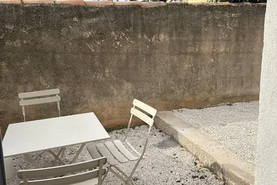 Image de Grand Studio au Calme et à Proximité de Tout