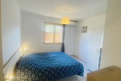 Image de Maison avec piscine 300 m plage