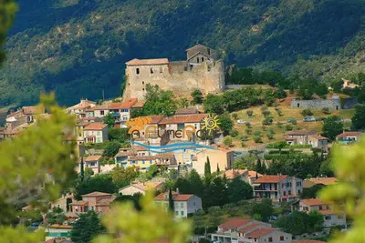 Image de Maison dans le centre Historique - Proche des cures Thermales