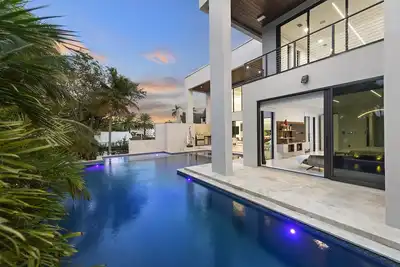 Image de Villa Medici New Modern Miami Waterfront Home -Sleeps 14