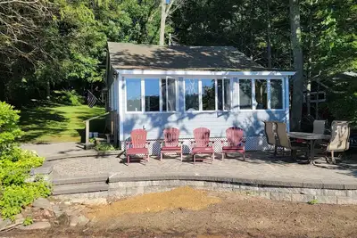 Image de Family Friendly Waterfront Cottage