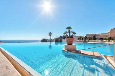 Image de Appartement Villa Francia Vue Mer exceptionnelle sur baie de Cannes