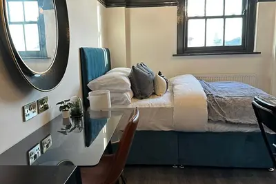 Image de Standard-Cosy-Salle de bain et douche-Studio-Vue sur Rue