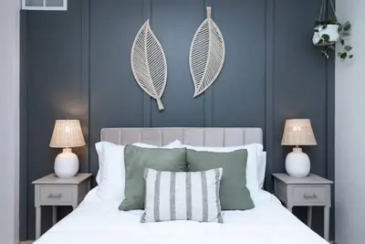 Image de Modern 4br 3ba steps from downtown