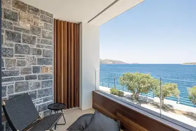 Image de Seannamon Luxury Sea View Suites next to the beach
