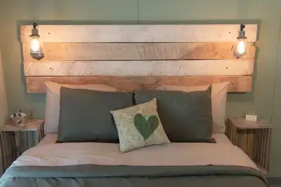 Image de Farm-inspired Inn in the heart of beautiful downtown Kingsville!