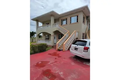 Image de Modern, large two-story home at the Elaineville community. Gated w\/24\/7 security