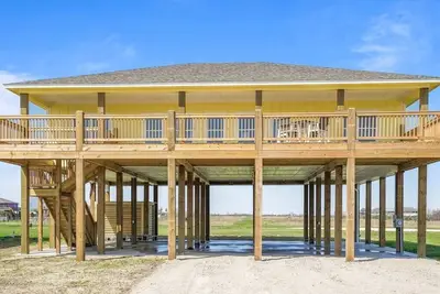 Image de Salt & Light Shores: Oceanview Oasis
