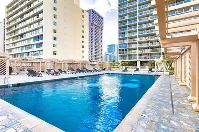 Image de Cozy, Modern Waikiki Condo in the Heart of Waikiki