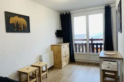 Appart rénové avec piscine chauffée - 4 personnes