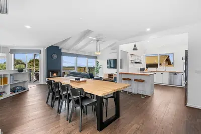 Image de Dune Views Beach House, Gas Fire. Ocean Grove