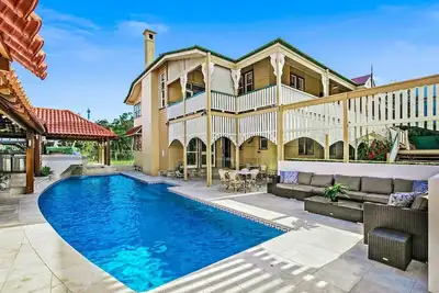 Image de Luxury City Escape - City Views+Pool+Spa+Tennis