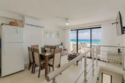 Image de Villa Luna, Cancun Beachfront Apartment - Hotel Zone