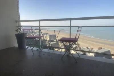 Image de Appartement avec vue magnifique sur la Côte.