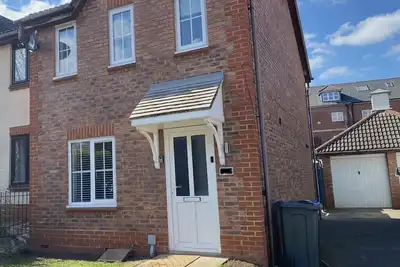 Image de Luxury 3 Bedrooms, Driveway, Garage, Garden, M1