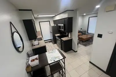Image de Conveniently located duplex!