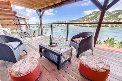The View, piscine, vue mer, Balcons d'Oyster Pond