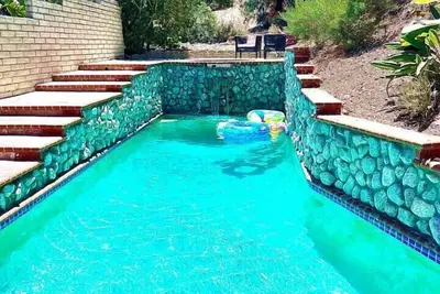 Image de Modern private studio apt. nestled in hills of westlake village. Pool & spa