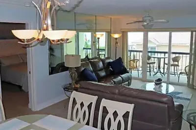 Image de Sandcastle North Condo 302