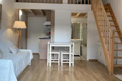 Image de Duplex à 350 mètres de la plage avec piscine