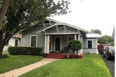 Image de Southtown/Downtown home away from home! Great Area