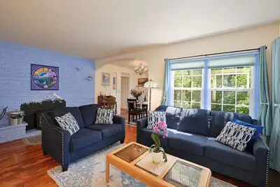 Image de Charming 5br Home in a Great Downtown Location