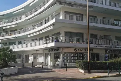 Image de 10 minutes from Monaco! Bright studio overlooking the Sea, A/C