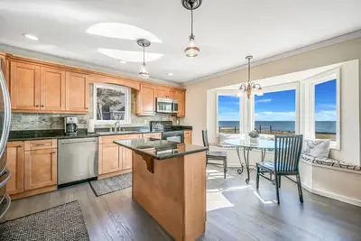 Image de Waterfront house next to Bellport golf course